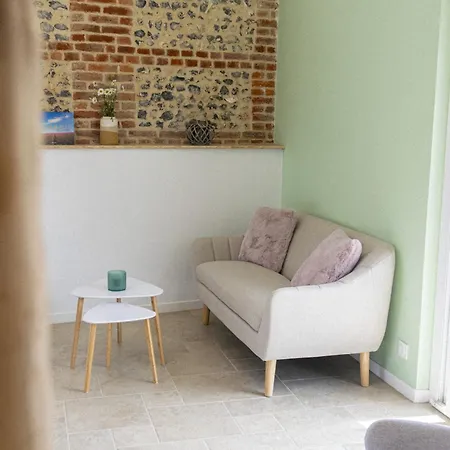 Πανσιόν Le Cocon - Domaine Du Colombier 3*